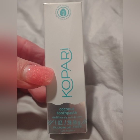 NWT Kopari Coconut toothpaste - Picture 1 of 2